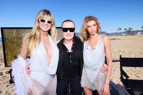 436674e18da0ead3a71bf159bb4d976c