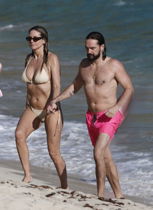 Heidi Klum and Tom Kaulitz seen enjoying the sun in Saint Barthelemy, France on January 4, 2026. Photo by ABACAPRESS.COMPictured: heidi klum,tom kaulitzRef: BLU_S9287635 040126 NON-EXCLUSIVEPicture by: AbacaPress / SplashNews.comSplash News and Pictures
