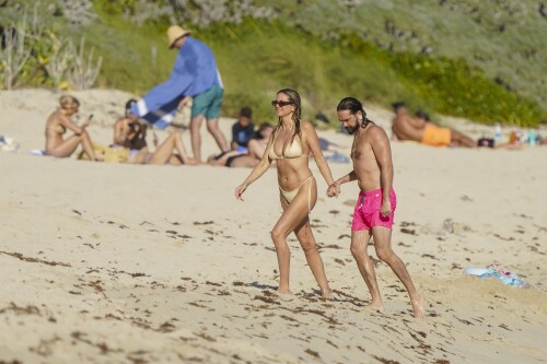 595442ce5fe4a55c671a491fbbaf9d66