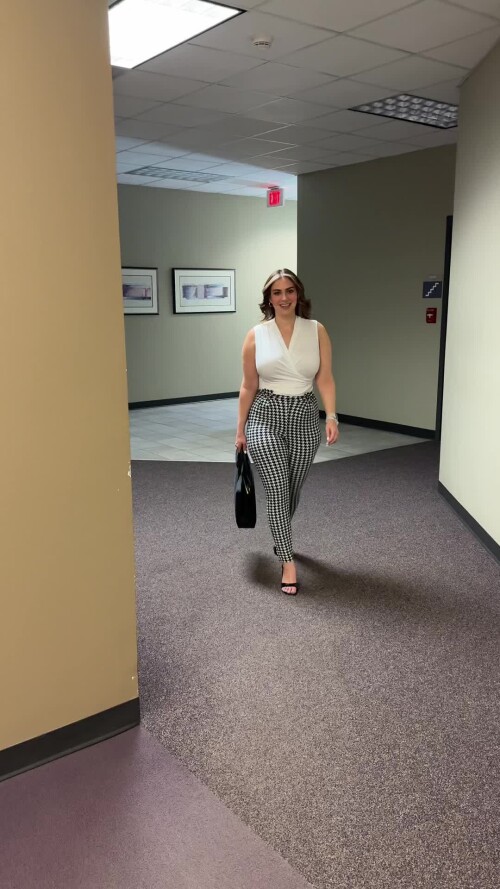 5c667068e43198d1adcb33881f4c4b39