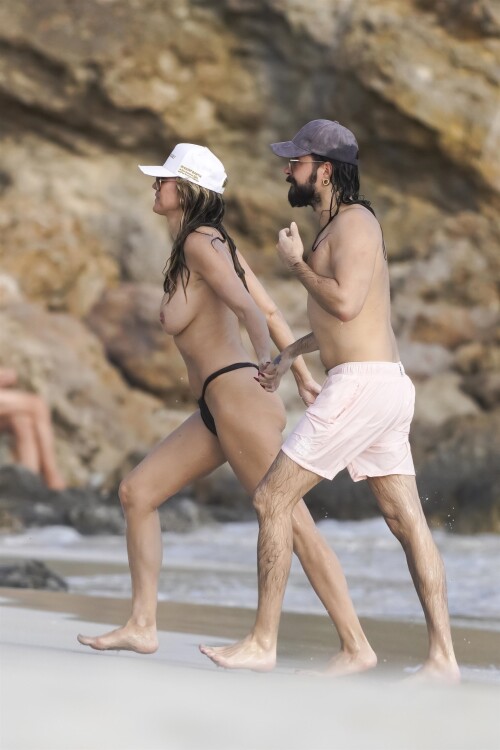 6777b0590b6769c6263ded68411b74f4