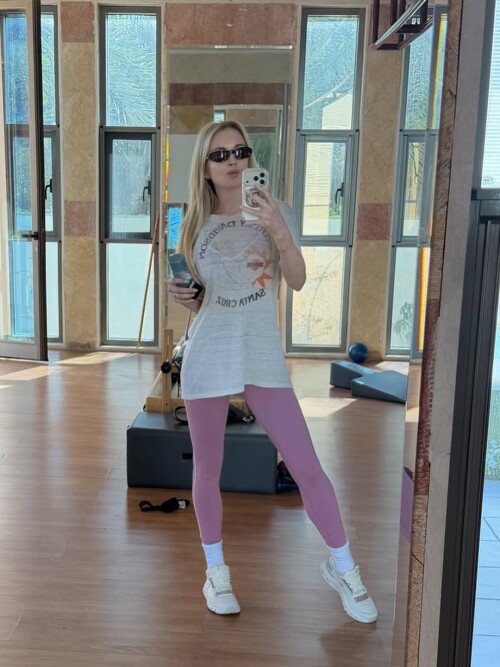 976ca2a86a049968bb0ddb546a1c4de8