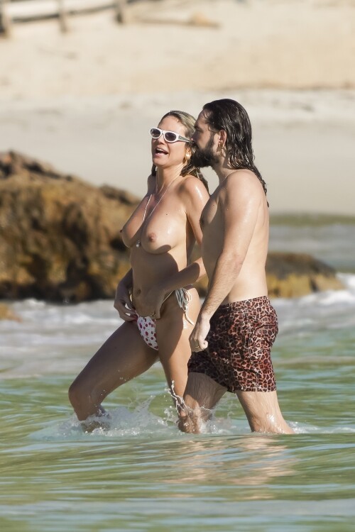 ccf508e5964ac6b4e8ae9b173ddca315