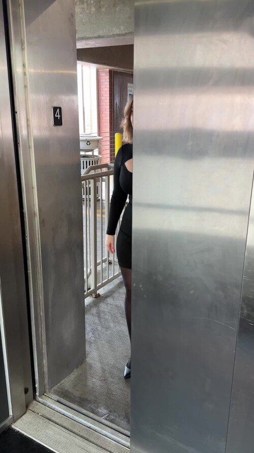 d7aaa5e3be01af0817b6bd411073a353