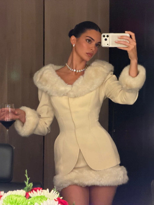 44cb85fff088185de8ca98256901db49