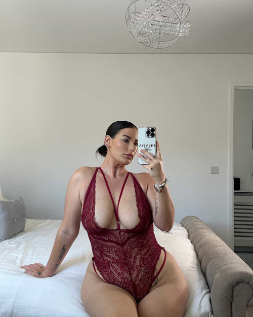 5efd3e6df3d8fdfdd1baf86a5ba1f671