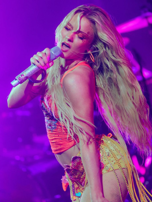 62d40de9e6304504128a1c80a874a6fc