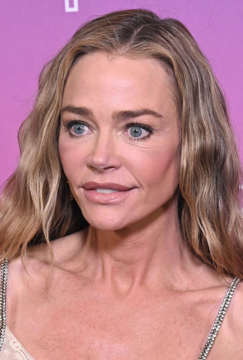 b5220b84e076cbd0925236e6bcf96b47