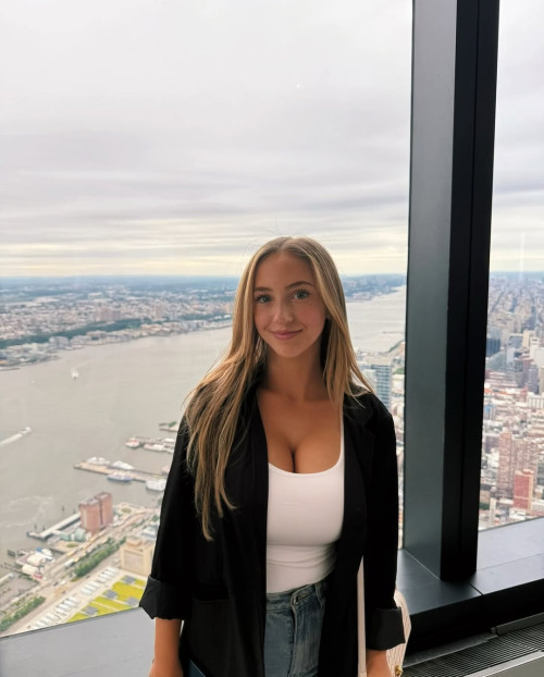 f22e7ce6a8e631cbb8b34e74292e7cfb