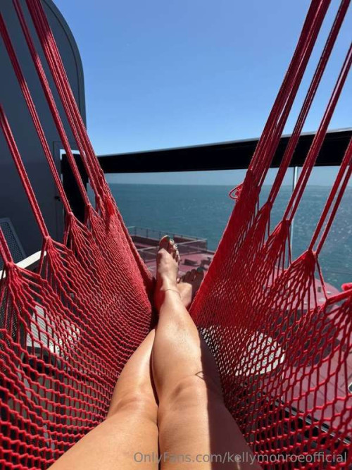 551a2886818eaa19e5bb944faa422499