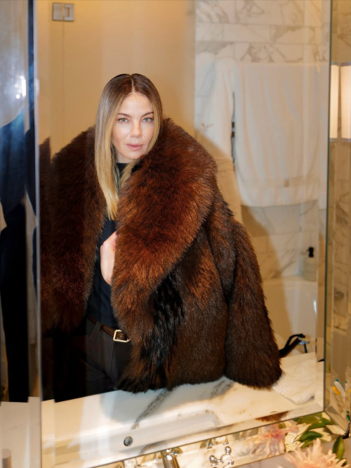 92a2c14c545b86edb863ad1c8ba2f3f9