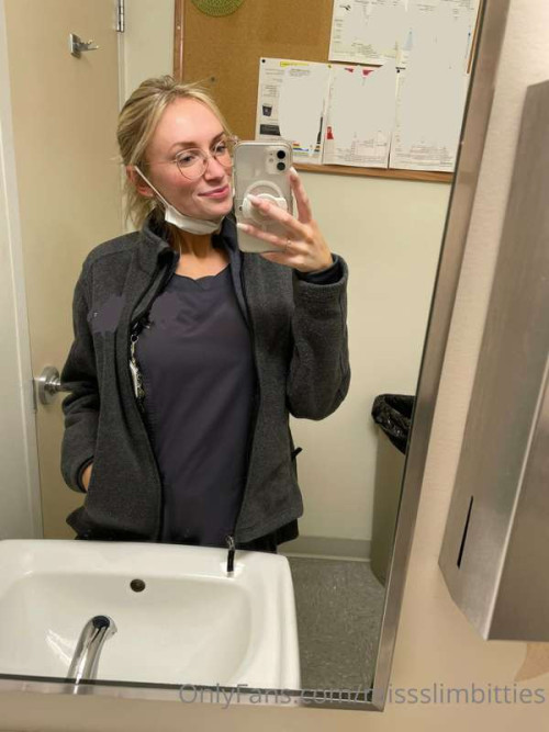 7030040bcf6dde501cad7724ca598d2f