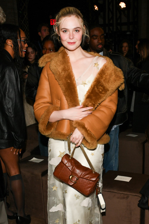 77980b8e2cd5e8992ae3bb4c2547a691