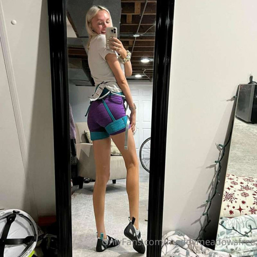 847dc41406b4bee43eed4b4fe0b8d903