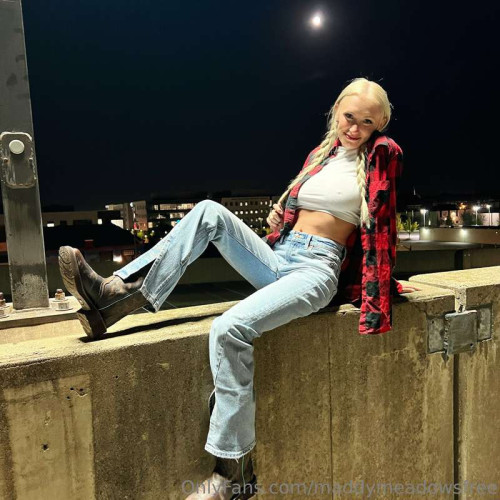 a71487c0814f4745ec8b2c37e2bdd352