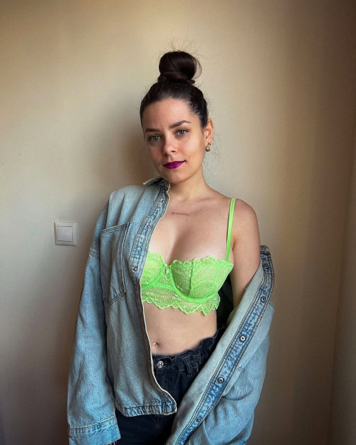 01ea0e276daa5e1a98b1c3db9eedfbde