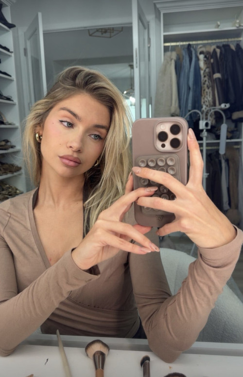 1b40dbd7f281347e8dbe1bd0ba4063fd