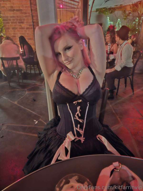 21c007a5916a30adc1fb5a971f79c156