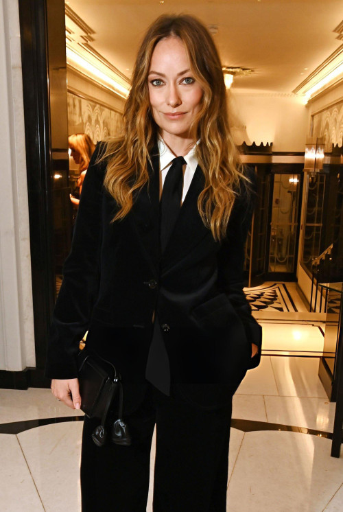 2c42fde4aa69534617acaf9bfc58857b