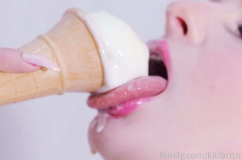 2d73be7d9d426f943217d0ae0c6ae33a