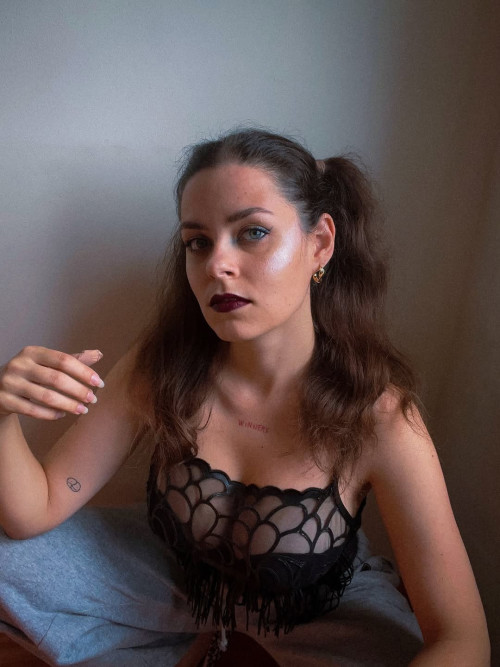 595d6d6bdaa27fb174f9e920756687ff