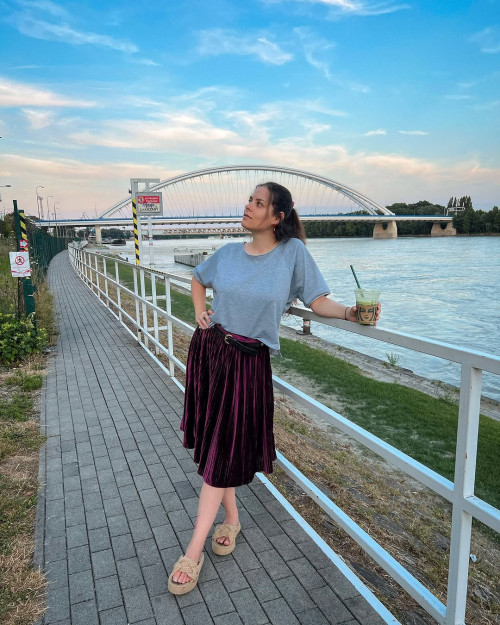 5b02a30c2a69feb3213116c41e99ff4c