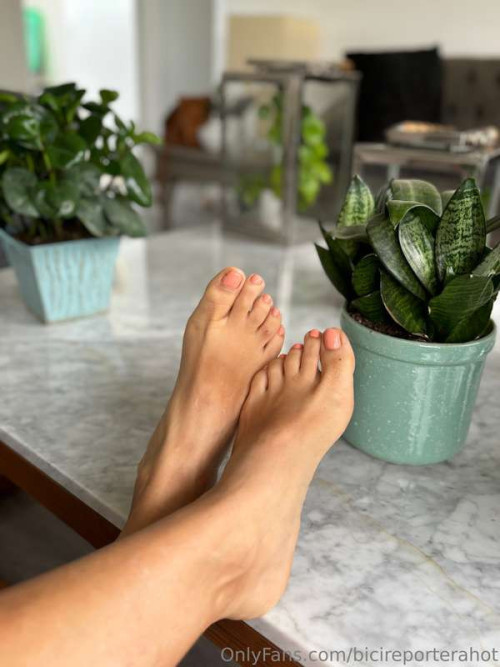 77b1a6a370f4ab018178a661924fe60d