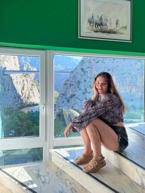 bbbb722dcb98f73970f379b950178960