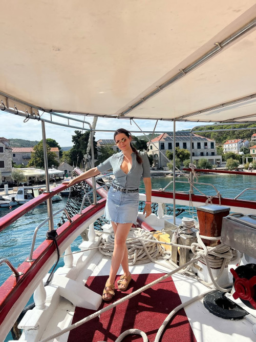 f5af45b5169f298e37737af3b1948951