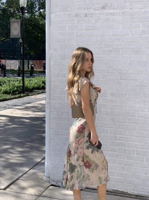 fbd98cd1d72274cba8bbf28793a10301