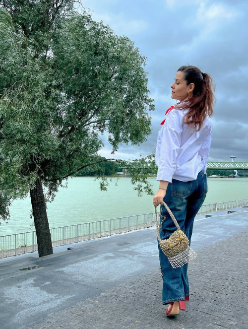 fcfaaefe17840670602187dc79c73bd7