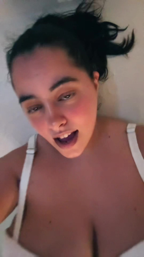 1e299ba3bf438a9276f4a4cb8c7998df