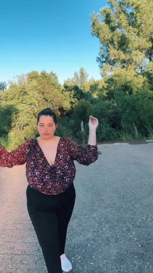 21965ac37d99630f5b61dce08ee1c348