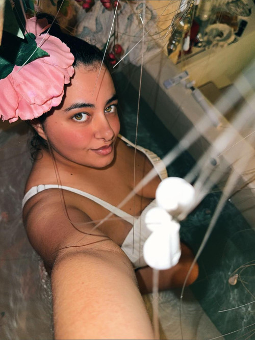 4446a2ba79fc233ad29627063242deb2