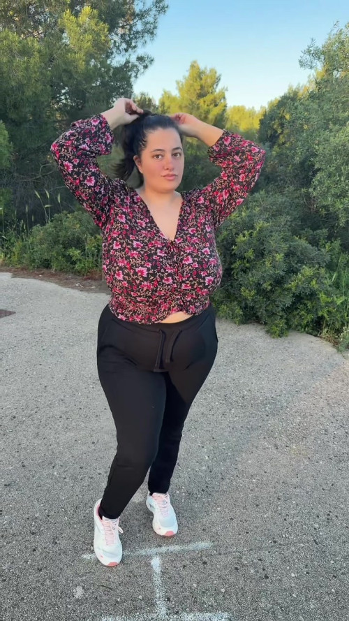 6f39b414c20e48114e4f9c4bffae3d22