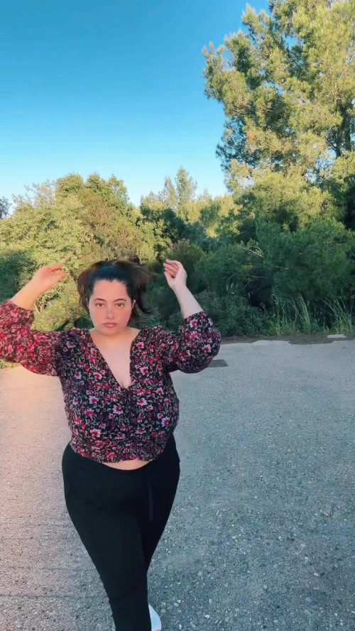 73a9322c91174ee583ef7dee34a4385f