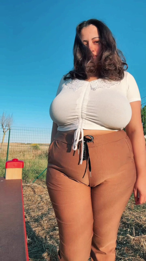 9d5ee8160b9fea31ac995c33e3ab1932