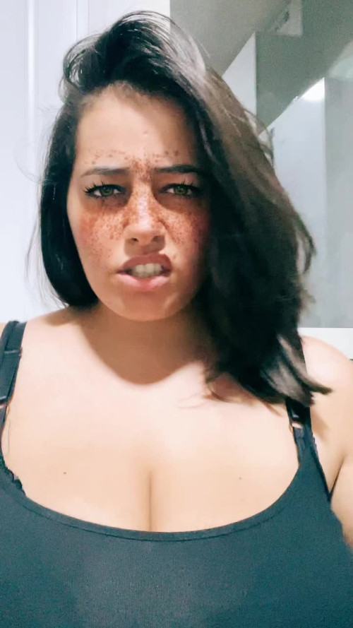 da9ad488ba4f63c5d3c36fa1739b467d