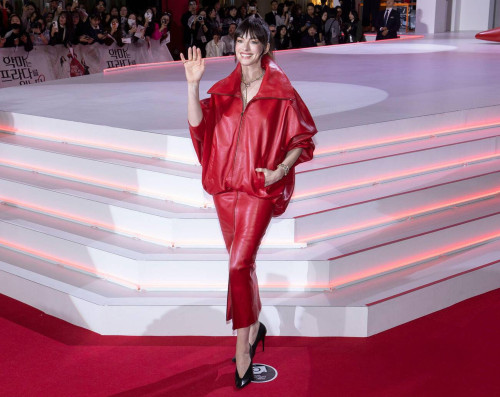 effb7e6ade3bc5d95d20c0d57e716885