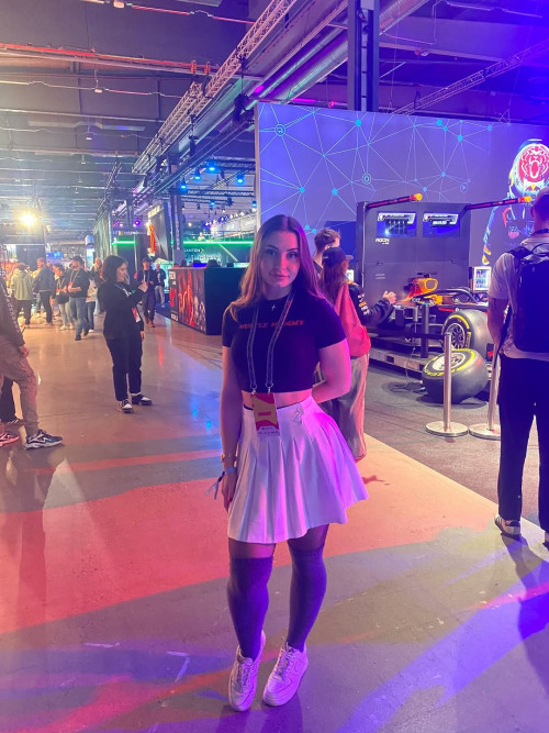 03b248d61db01b965e4c4522985a39bf