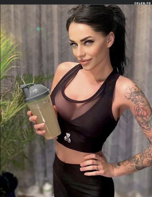 11465f2c666d6fb18e4264bf9fb1249a