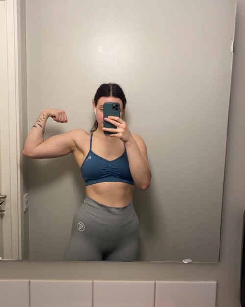 5e8400a65b4a80d09633bb7ac91ade01