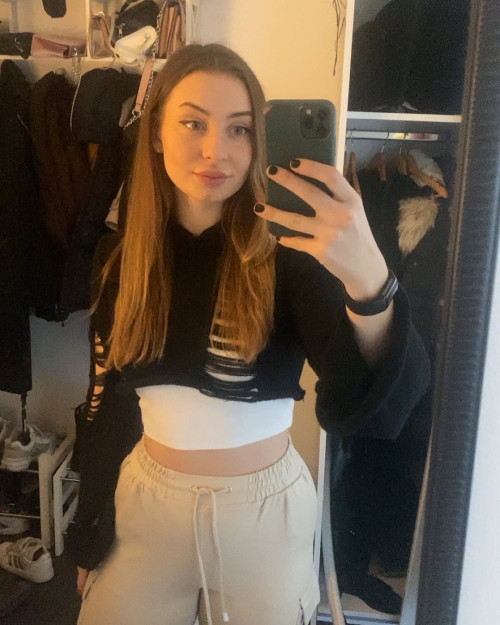 6579fadf001f258d98b531a270ddce37