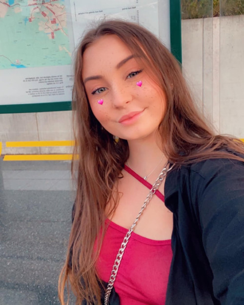 79094b65e2c9dca6eb8bdeaadec74757