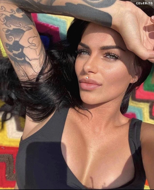 800268499cf3903819d33f554b7b2cb8