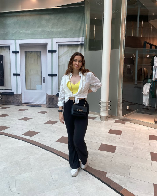 8328f5e56991f103446fa8c5a13a4c77