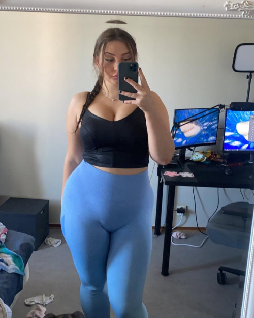 daabf7ba64fa4cea0cf7c8e2636f4126