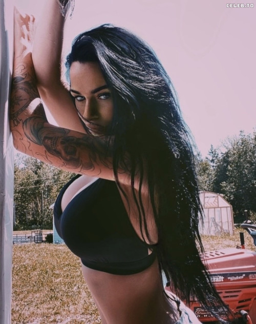 dd441d519dcf4c23a6c2c881a75b8c94