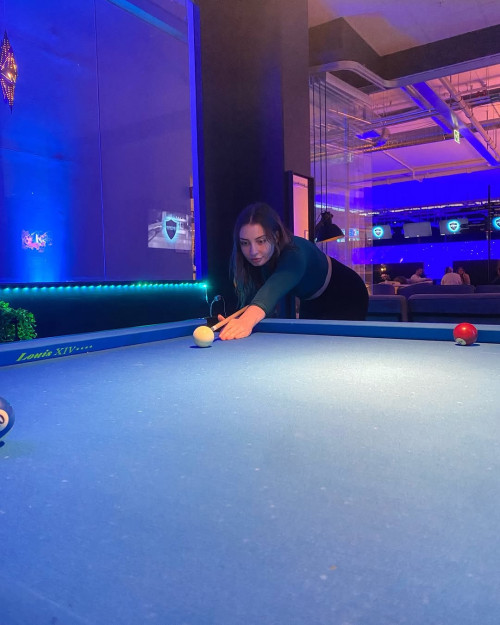 f04f33b163bc5febf8f8c98721f0813d