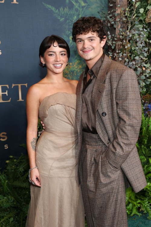 76262a00489f4f506f355b15a3feaeca